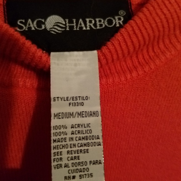 Sweater - Picture 3 of 3